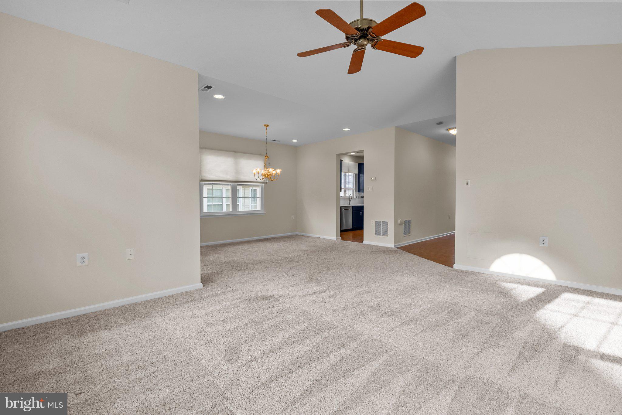 FLOWERS MILL - Residential