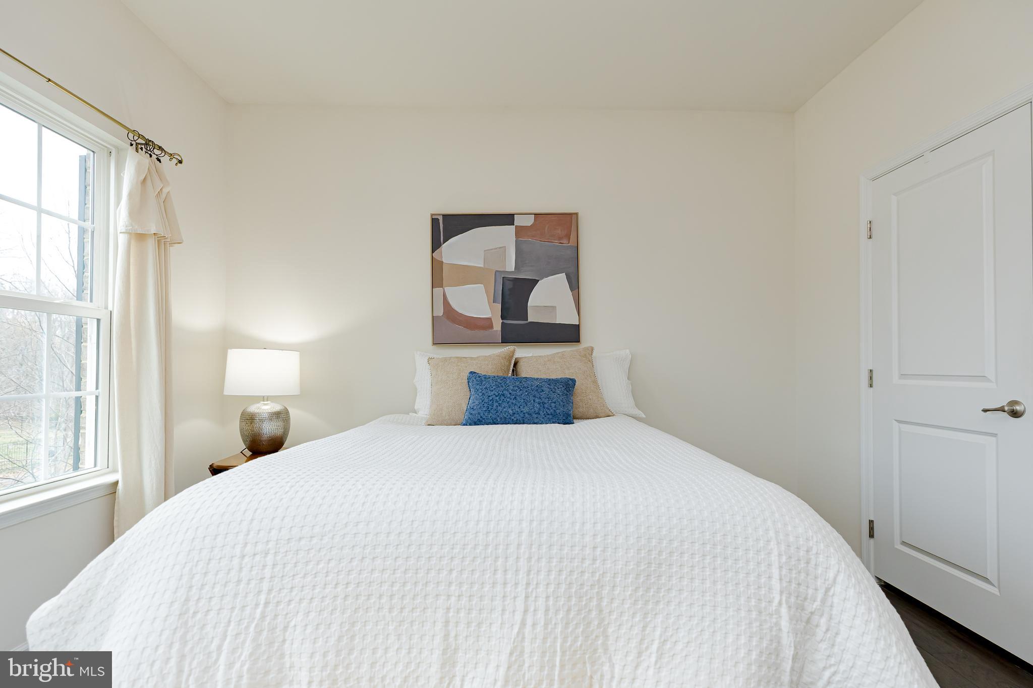 HAMPTON RESERVE - Residential