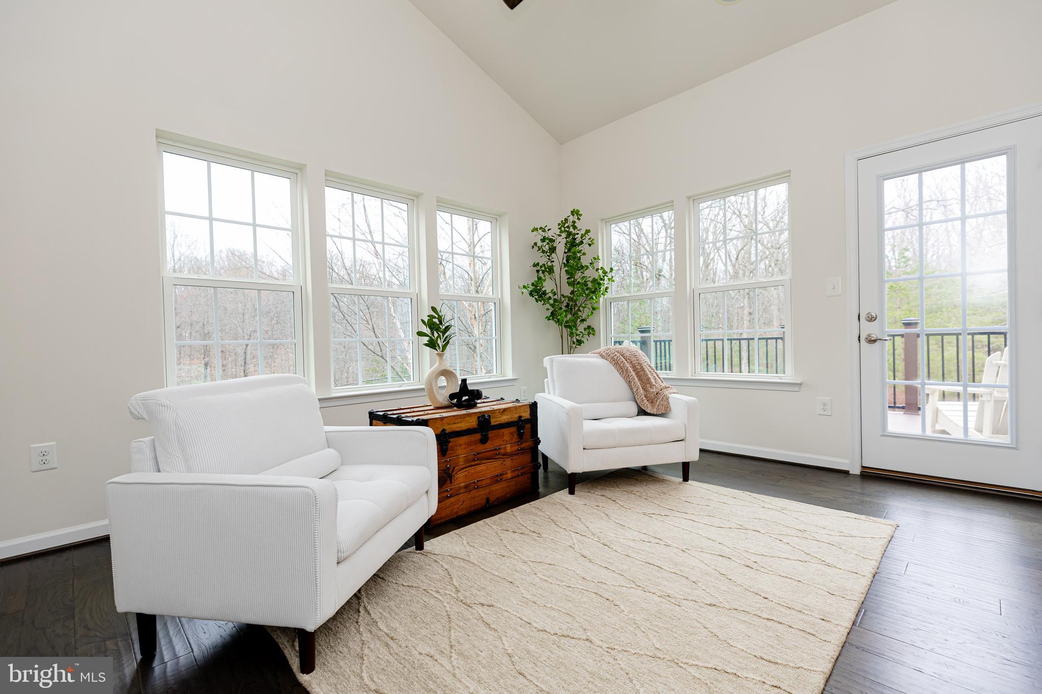 HAMPTON RESERVE - Residential