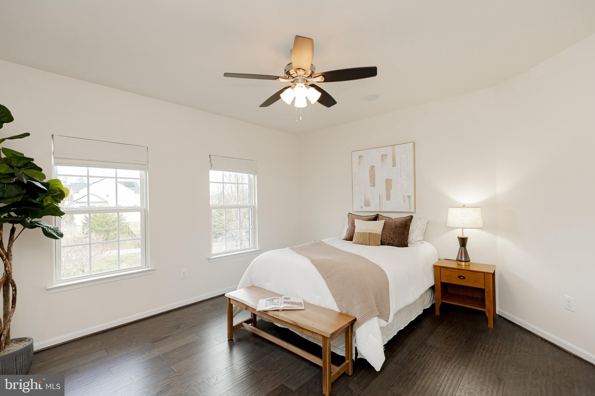 HAMPTON RESERVE - Residential