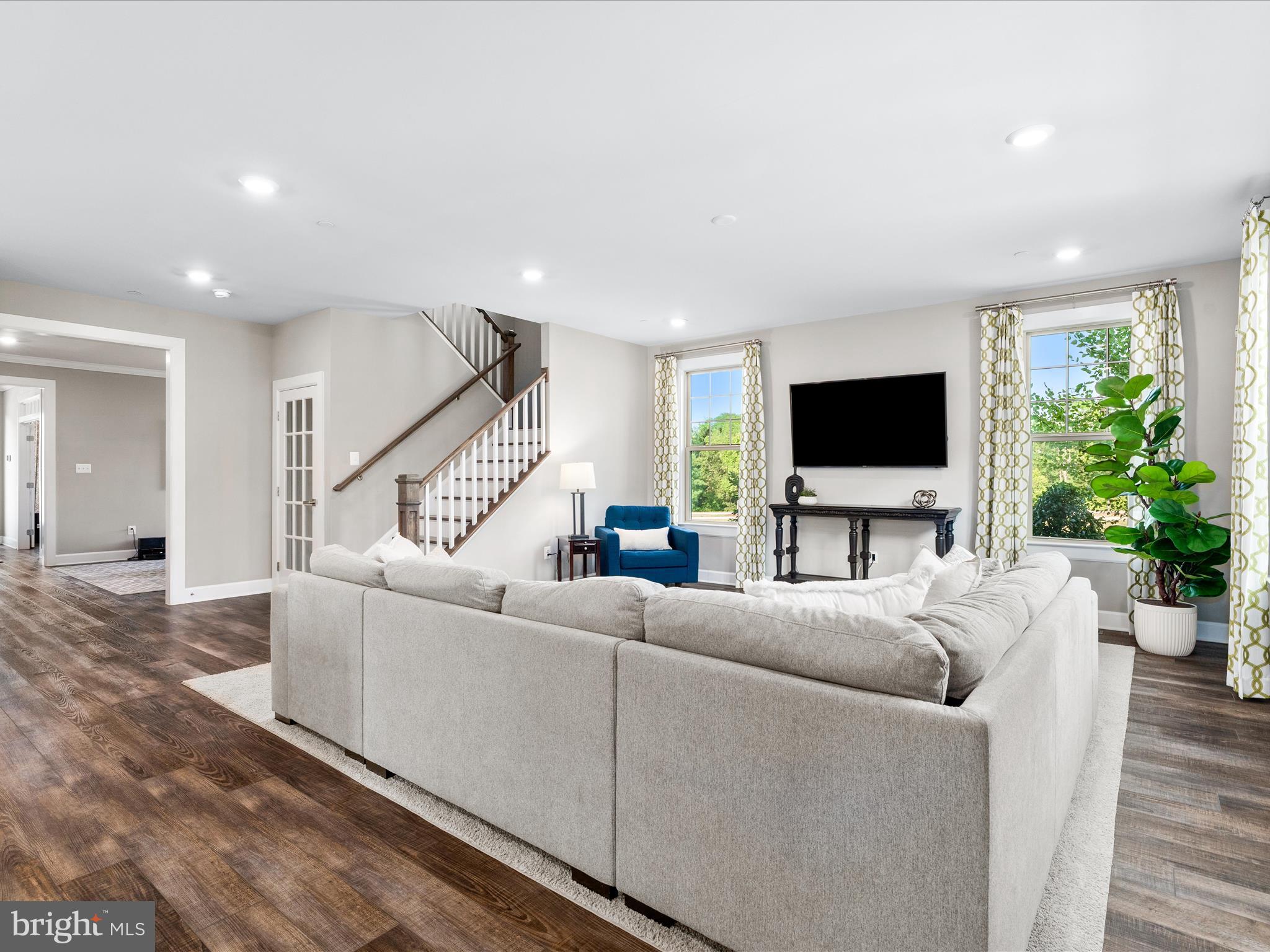 STONE BARN VILLAGE - Residential