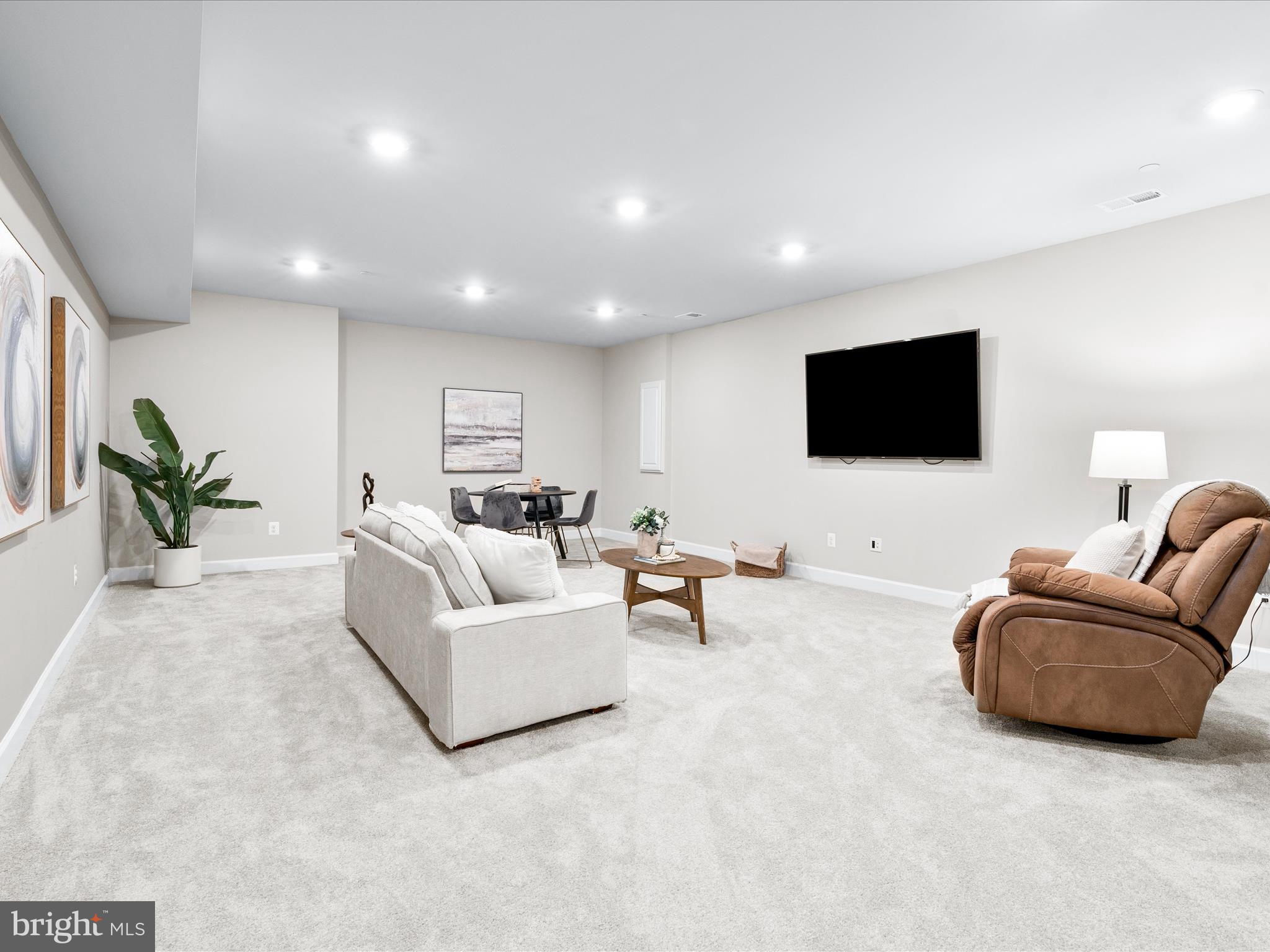 STONE BARN VILLAGE - Residential