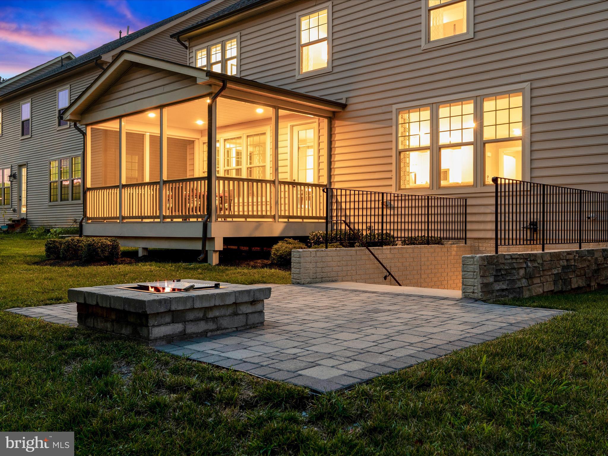 STONE BARN VILLAGE - Residential