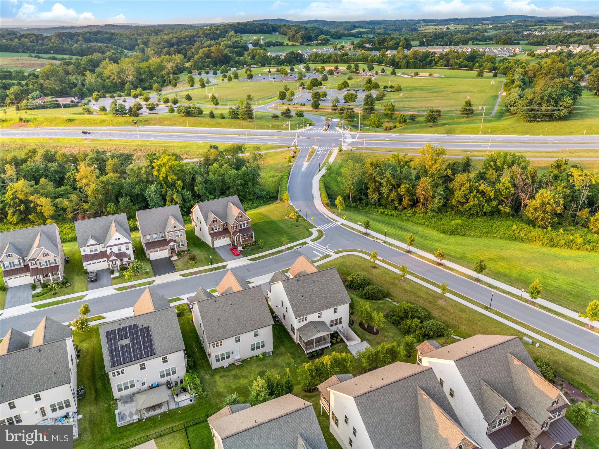 STONE BARN VILLAGE - Residential
