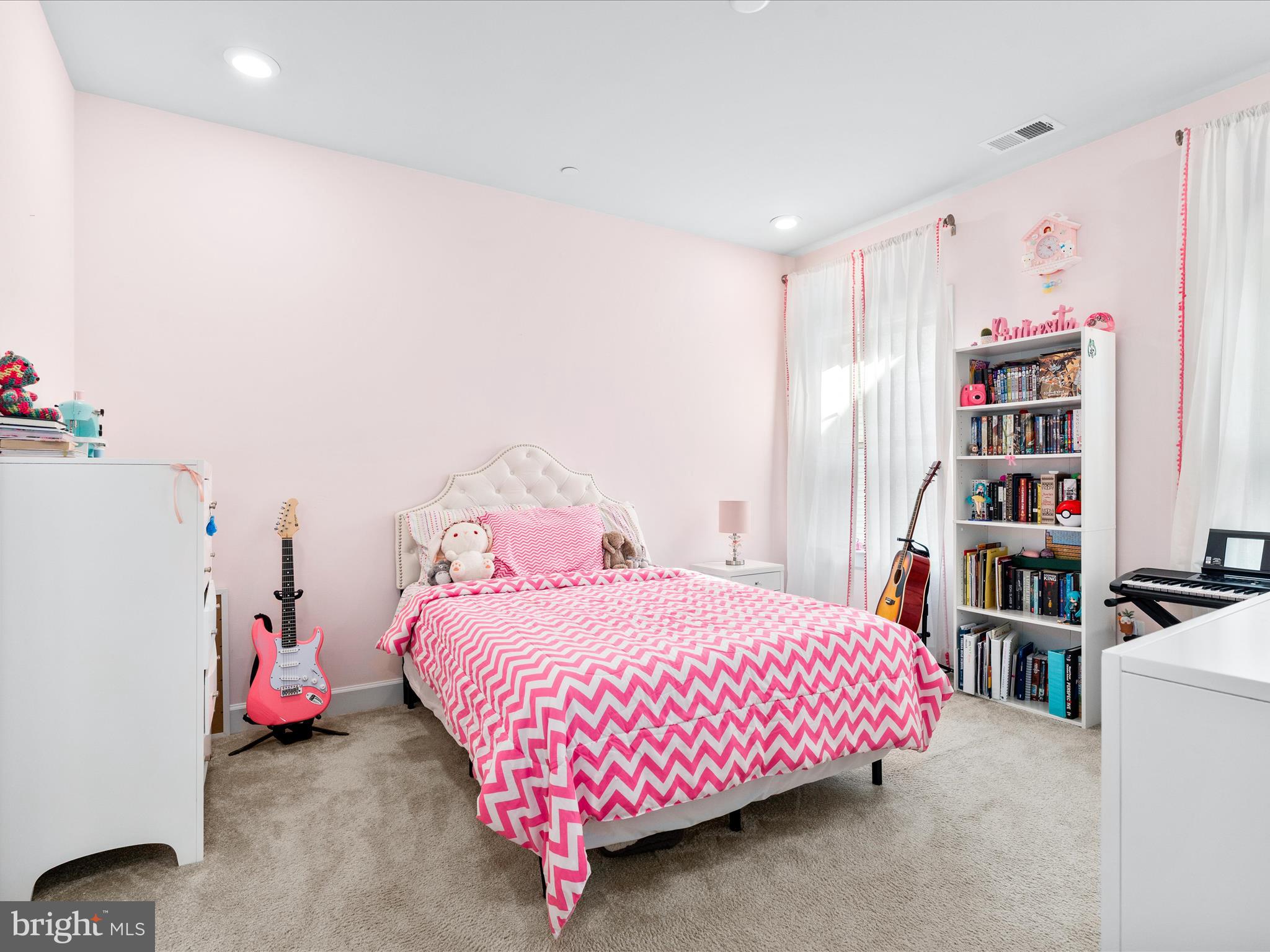 STONE BARN VILLAGE - Residential