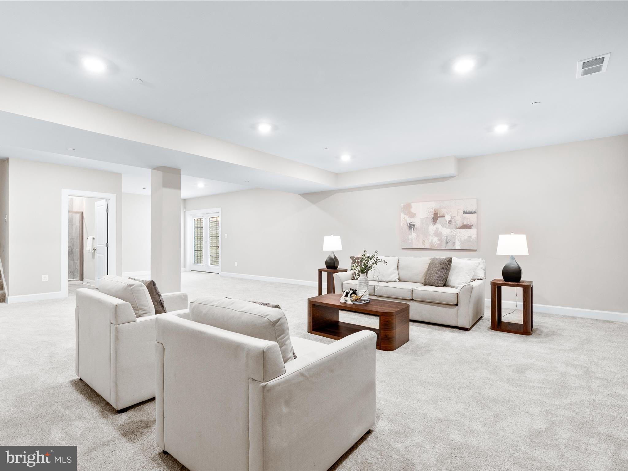 STONE BARN VILLAGE - Residential