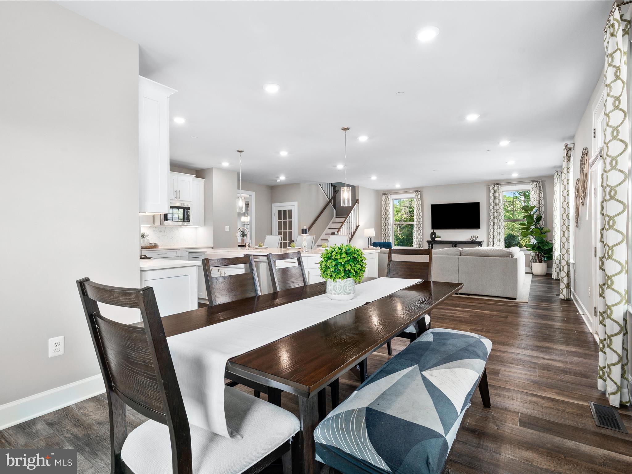 STONE BARN VILLAGE - Residential