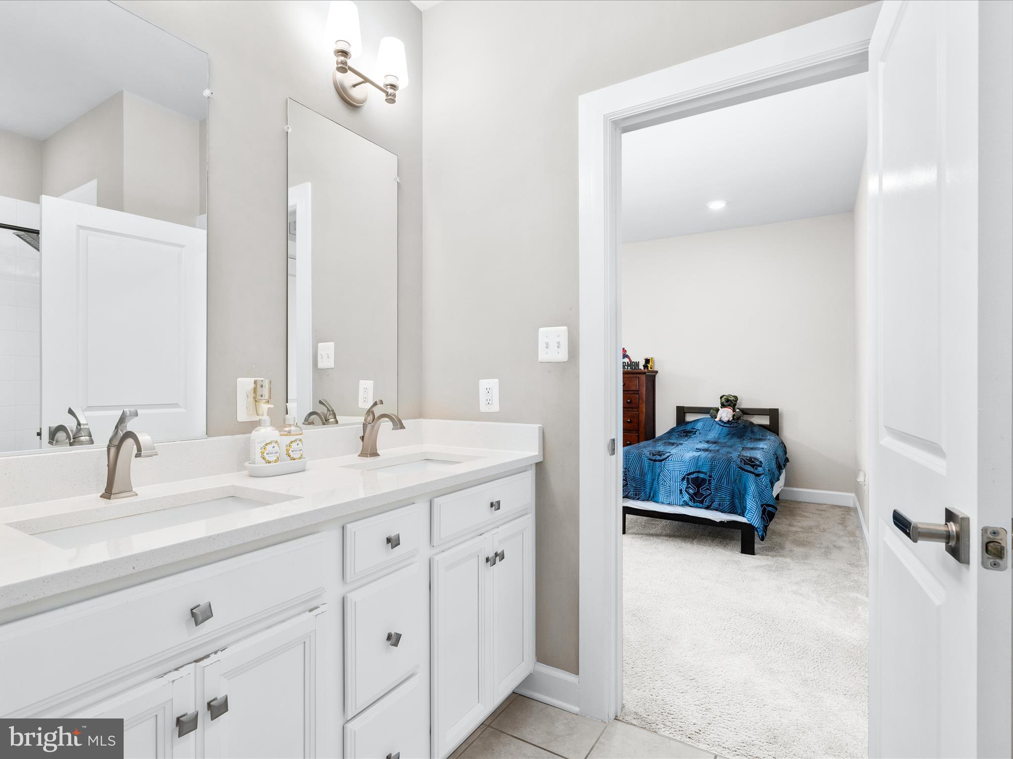 STONE BARN VILLAGE - Residential