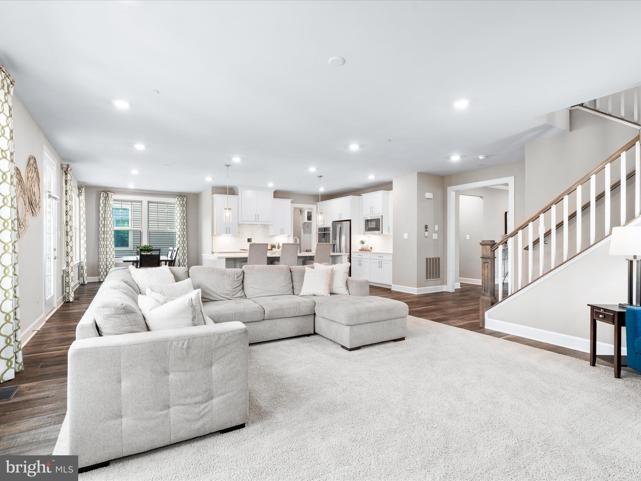 STONE BARN VILLAGE - Residential