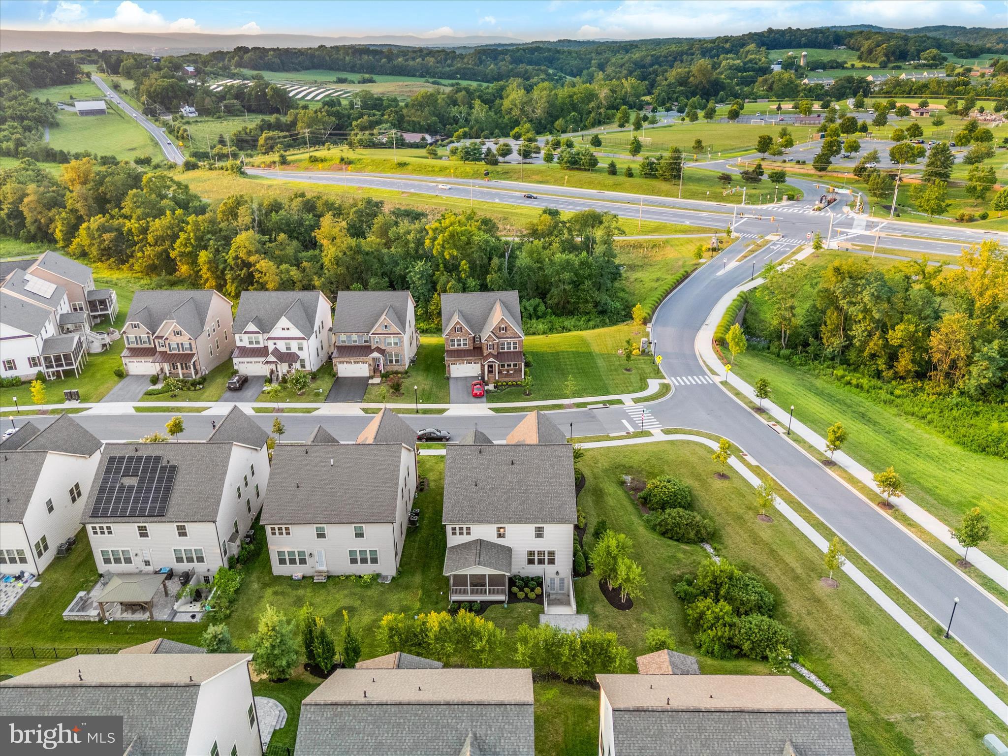STONE BARN VILLAGE - Residential