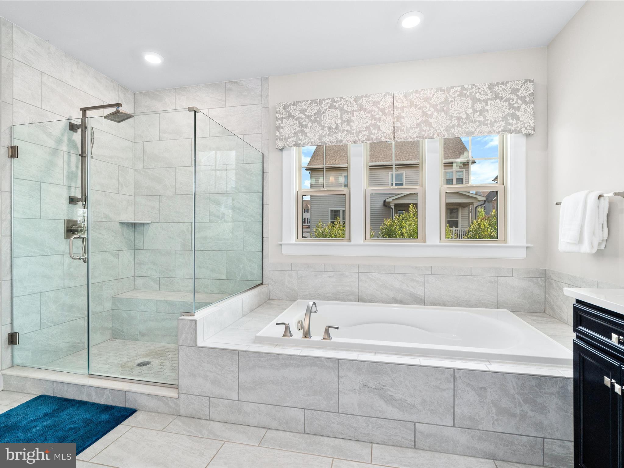 STONE BARN VILLAGE - Residential