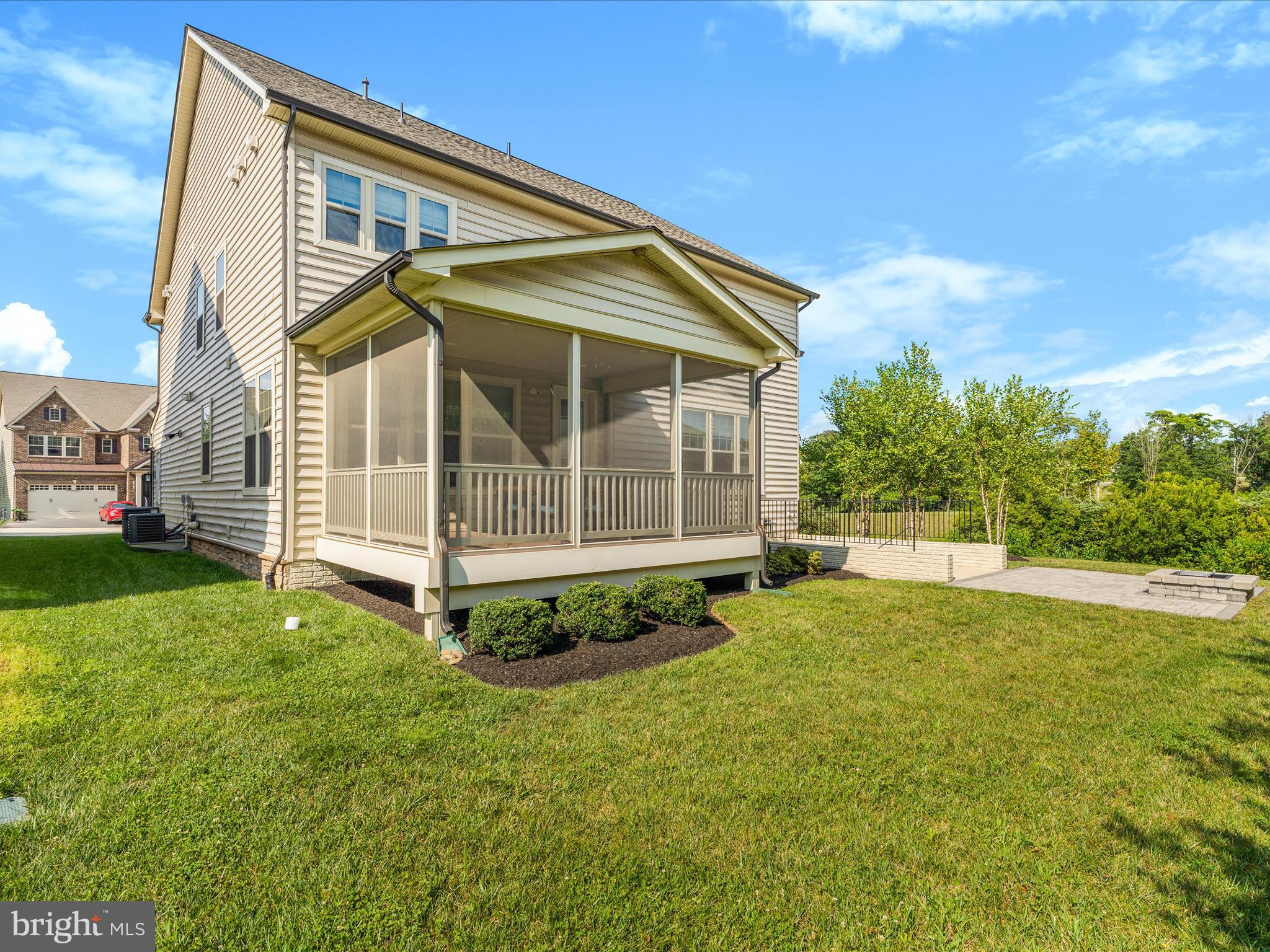 STONE BARN VILLAGE - Residential