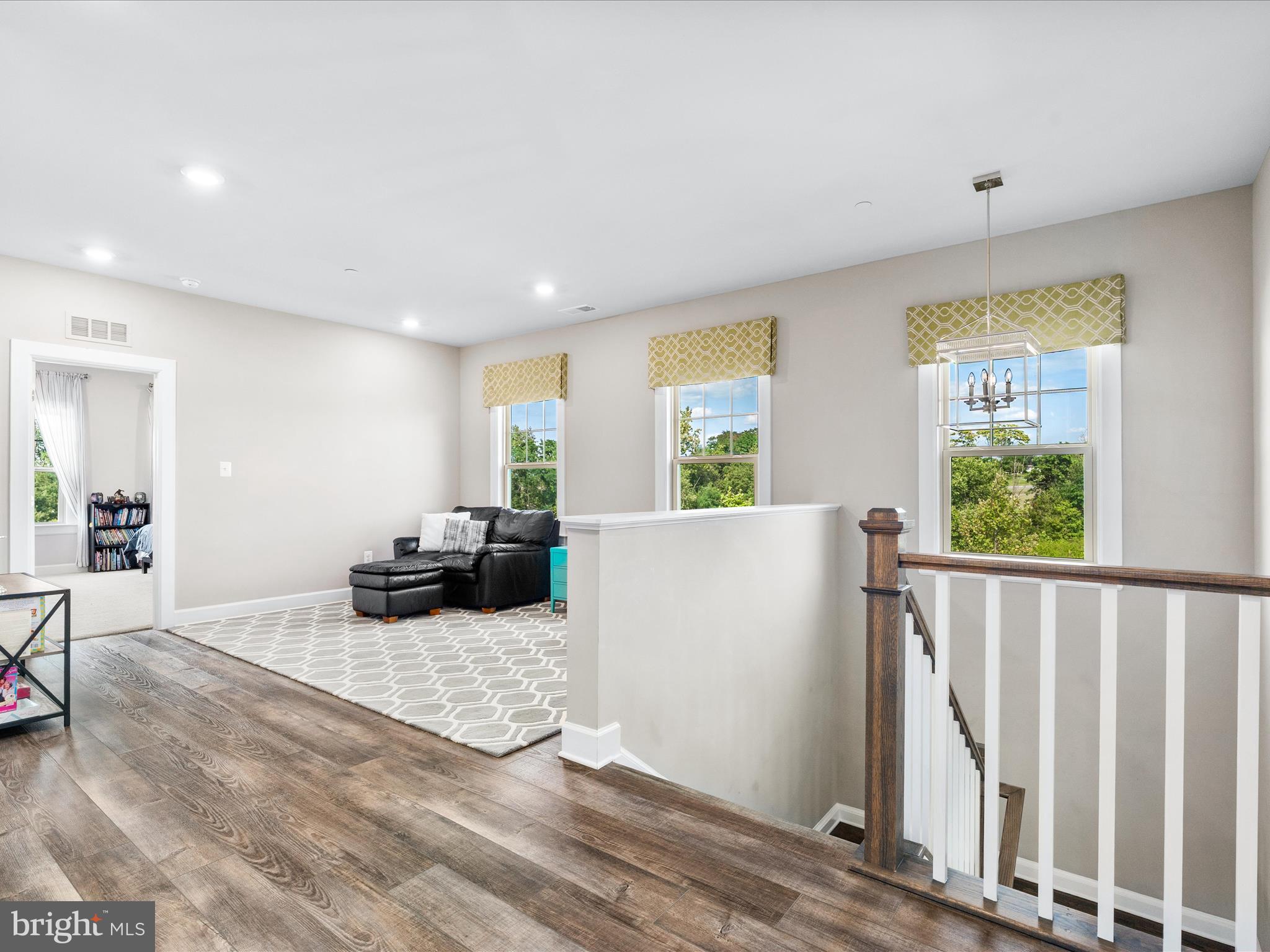 STONE BARN VILLAGE - Residential