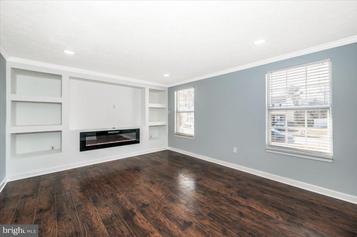 GOLDENTREE - Residential