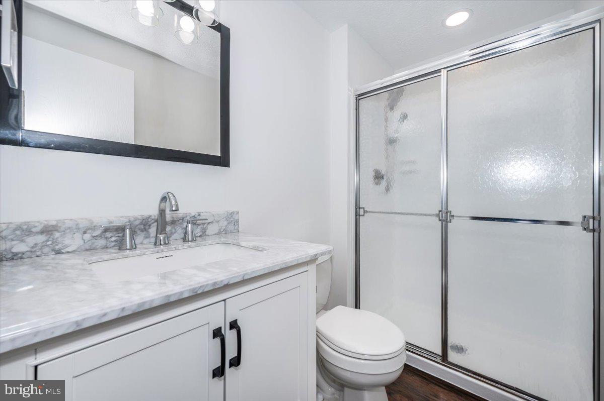 GOLDENTREE - Residential