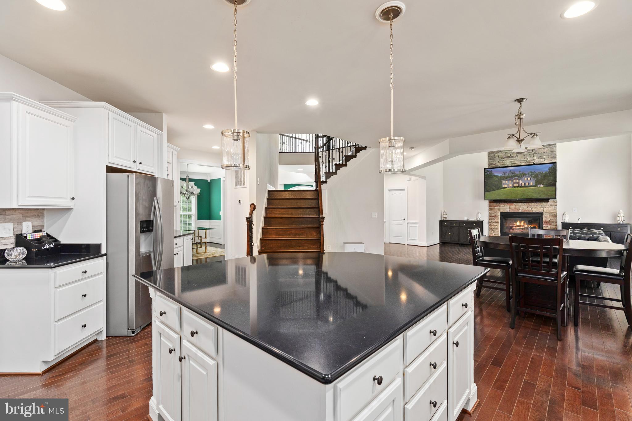 OAKLEY FARMS - Residential