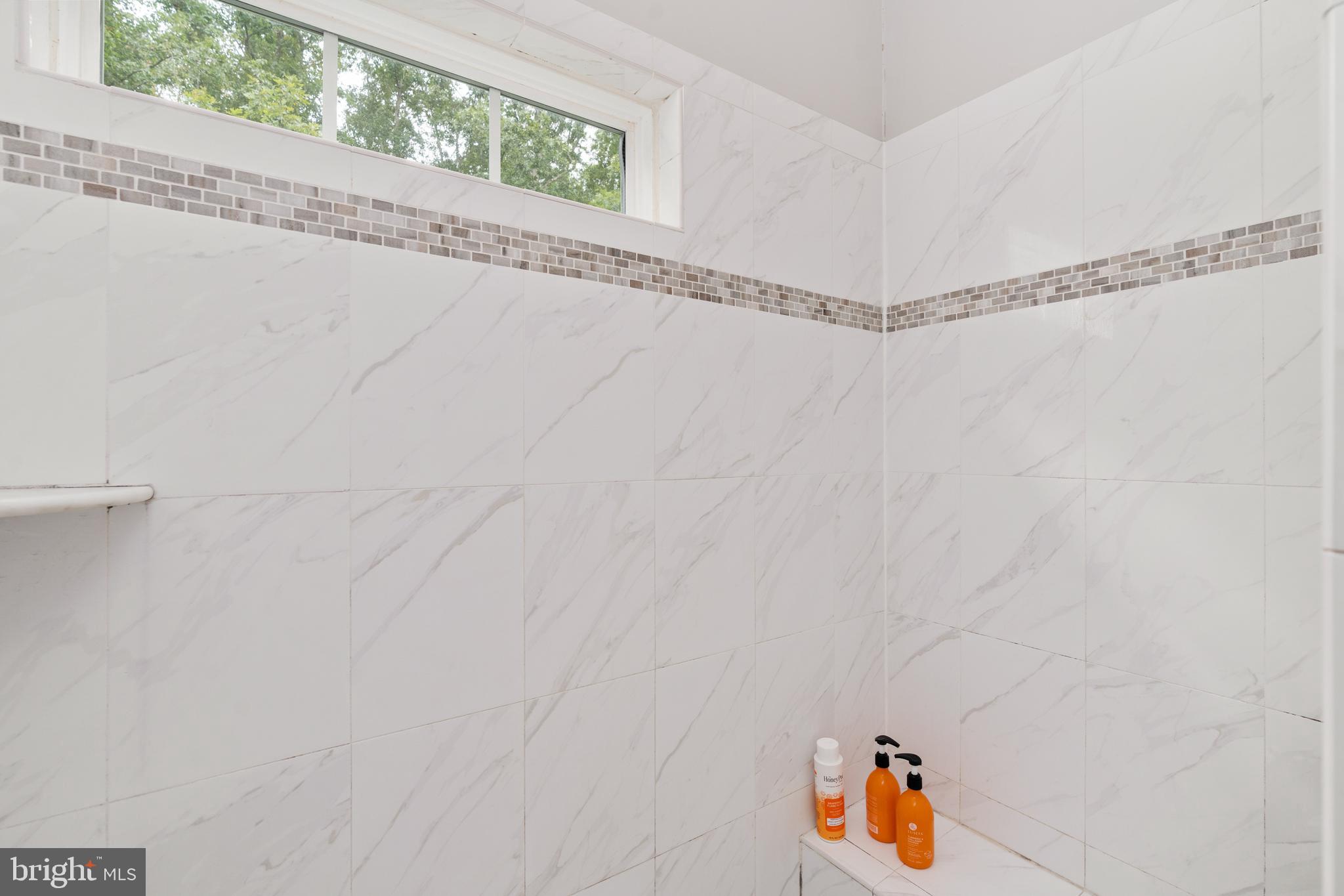 OAKLEY FARMS - Residential