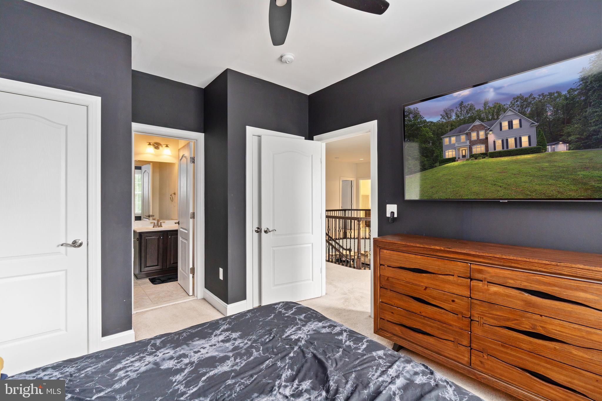 OAKLEY FARMS - Residential