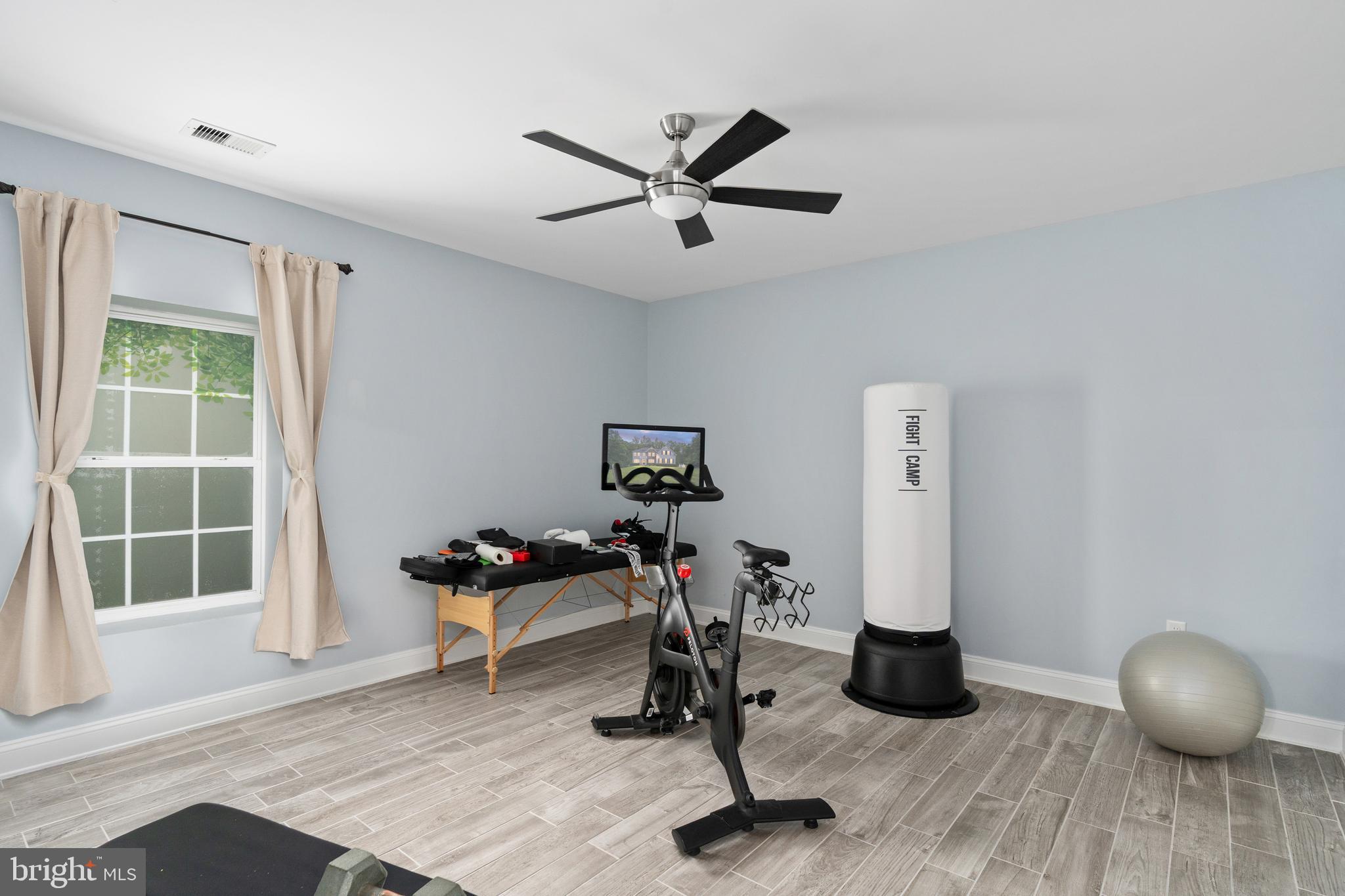 OAKLEY FARMS - Residential