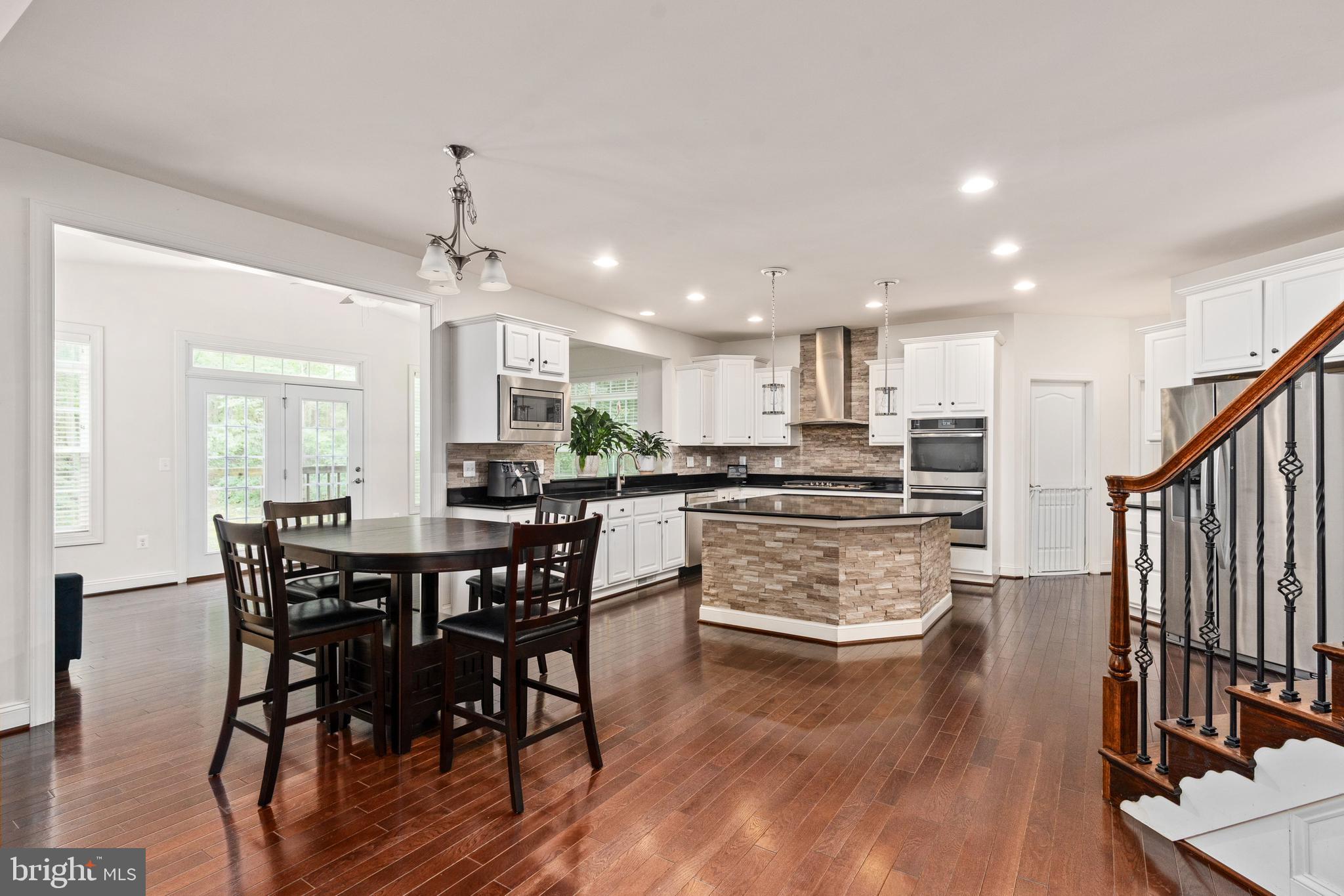 OAKLEY FARMS - Residential