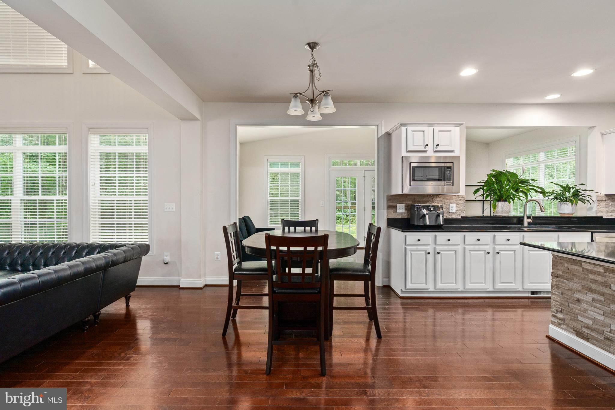 OAKLEY FARMS - Residential