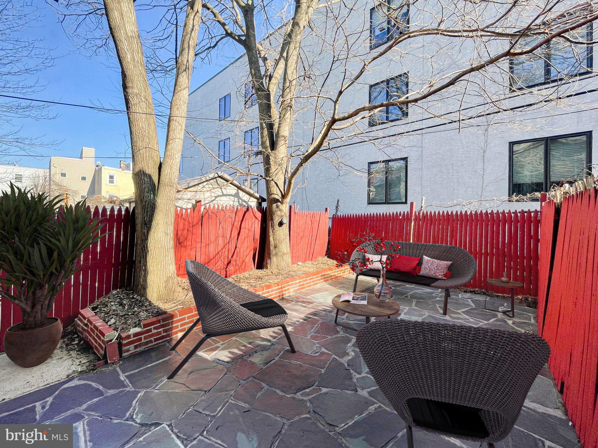 OLDE KENSINGTON - Residential