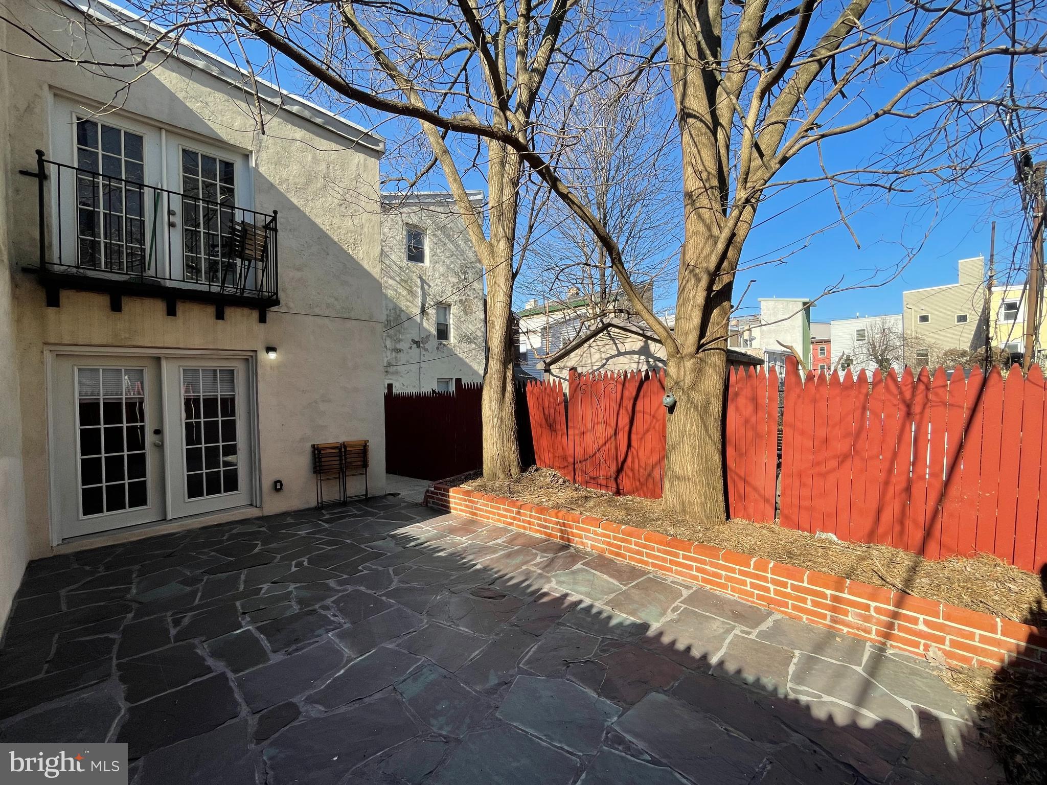 OLDE KENSINGTON - Residential