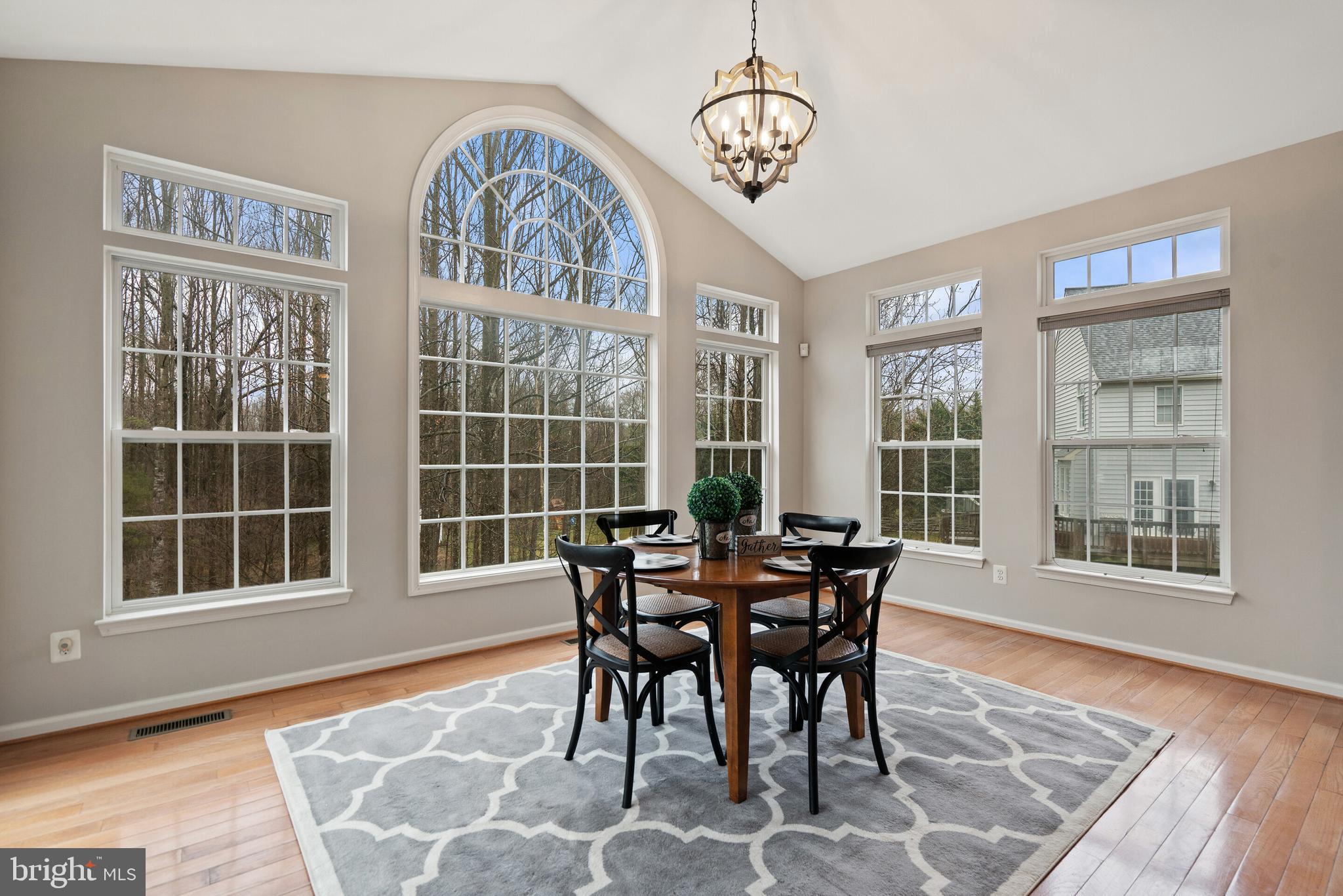 OAK VALLEY - Residential