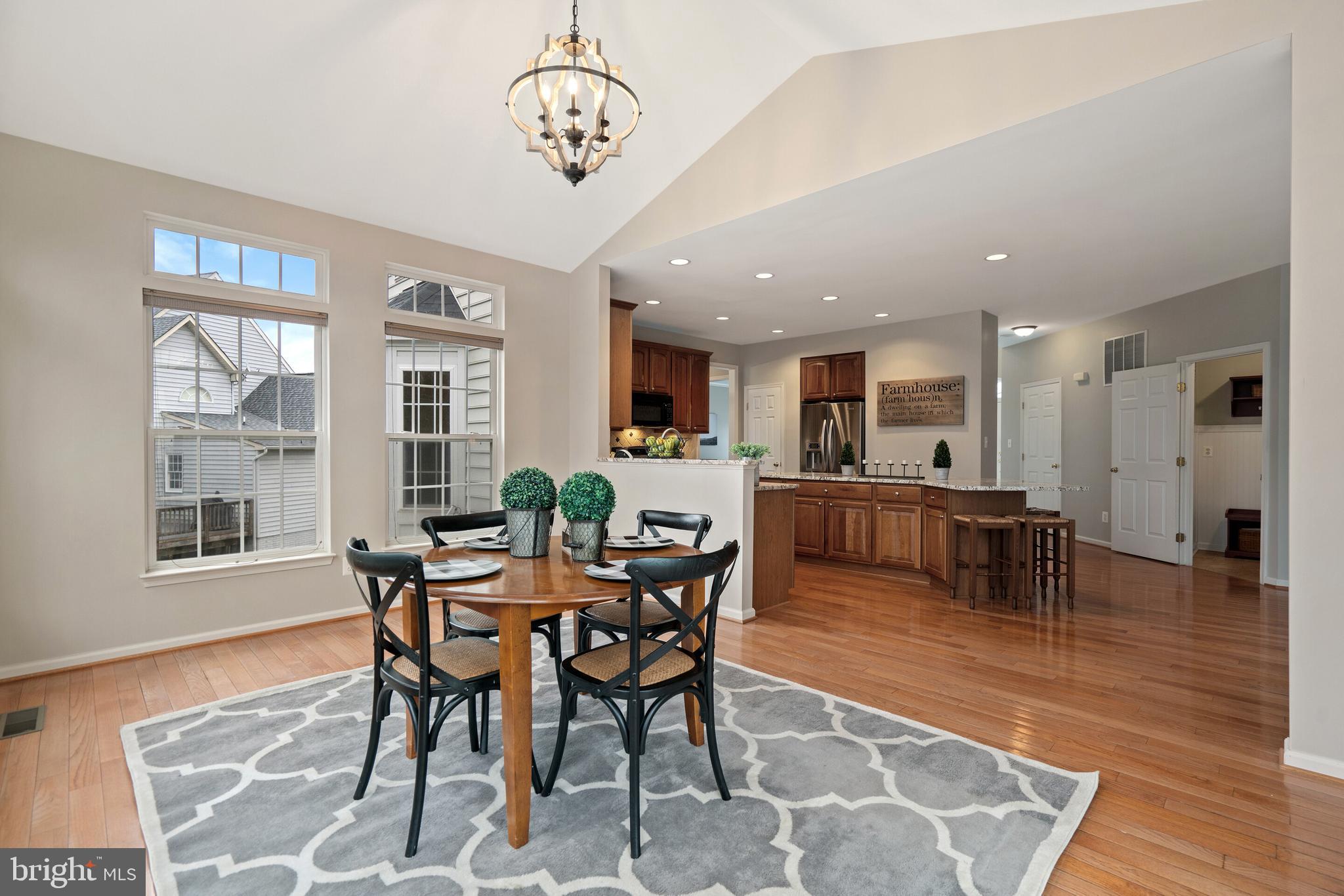 OAK VALLEY - Residential