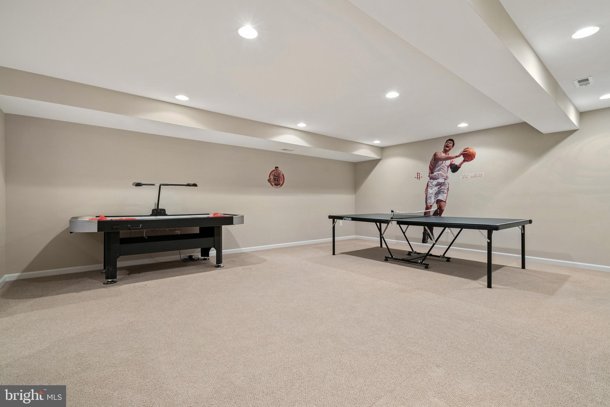 OAK VALLEY - Residential