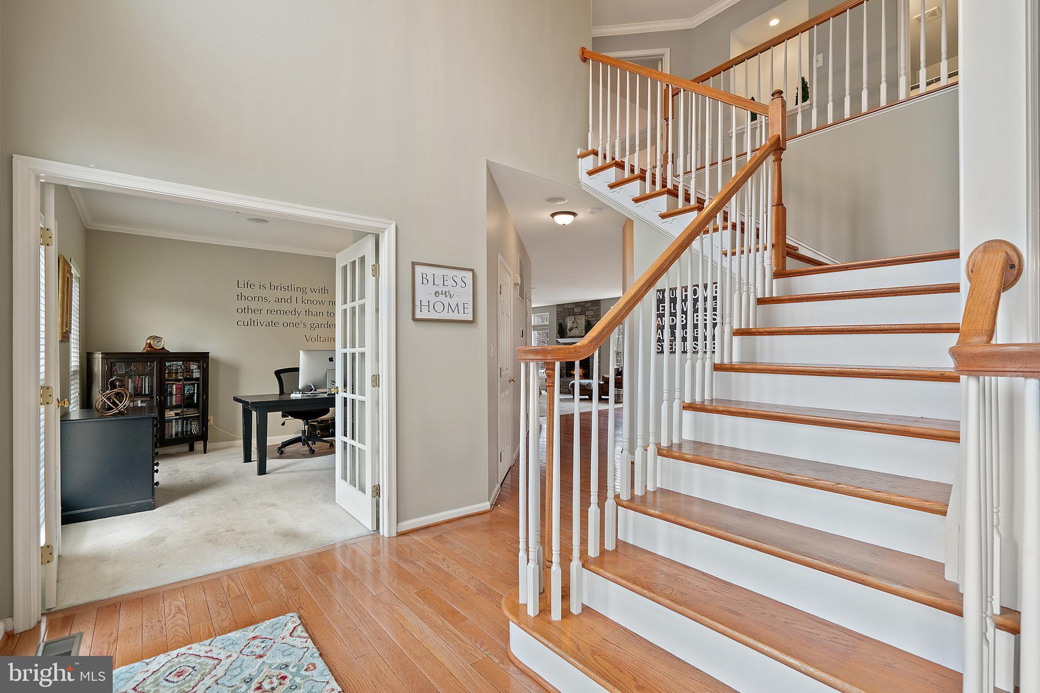 OAK VALLEY - Residential