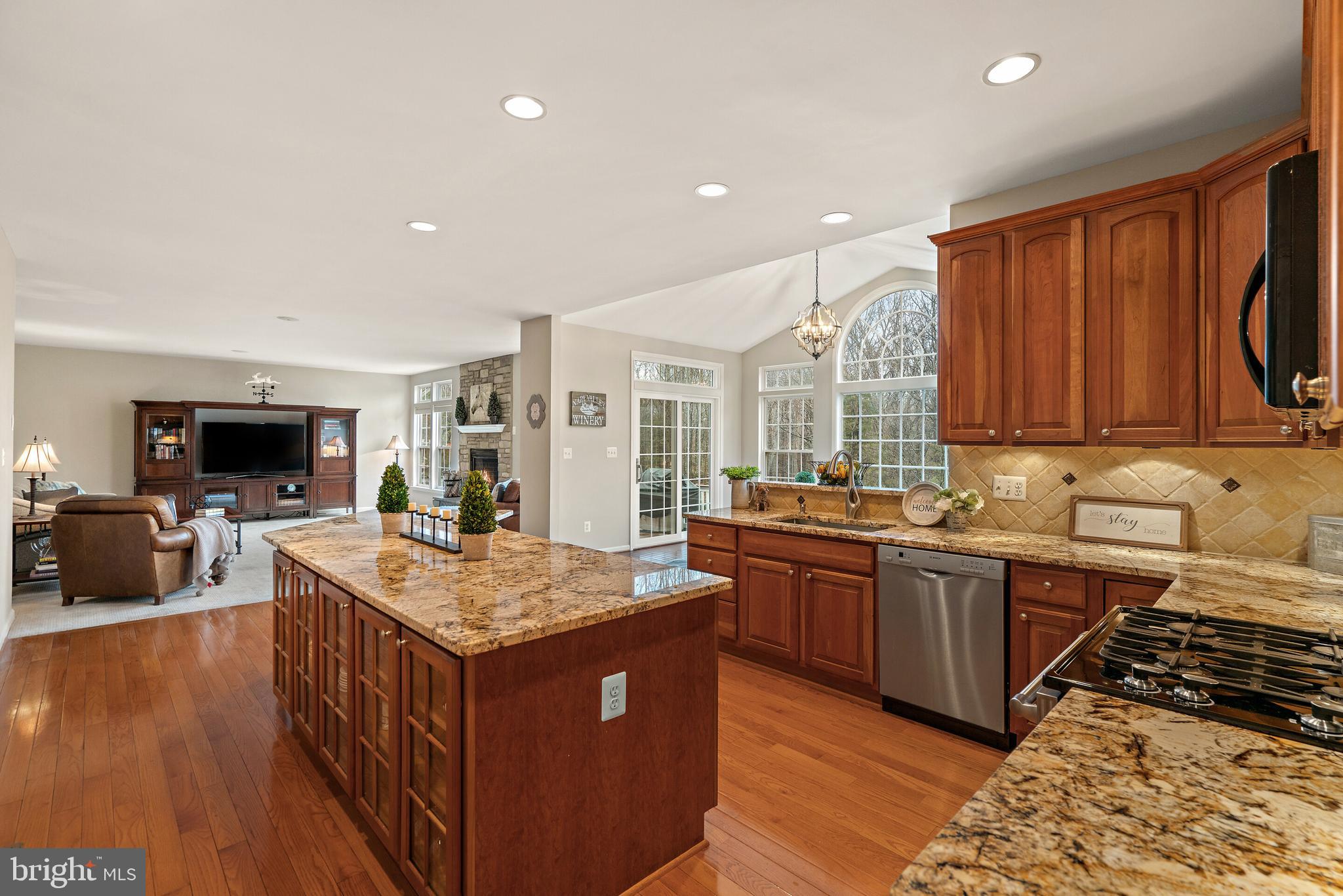 OAK VALLEY - Residential