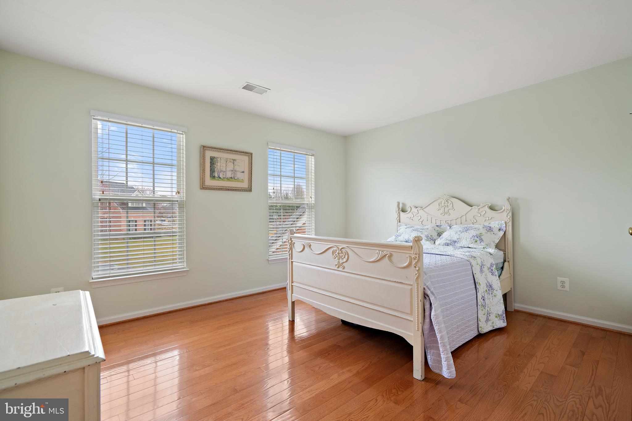 OAK VALLEY - Residential