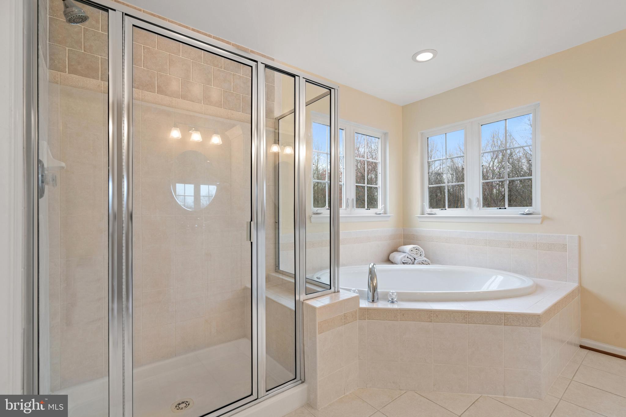 OAK VALLEY - Residential