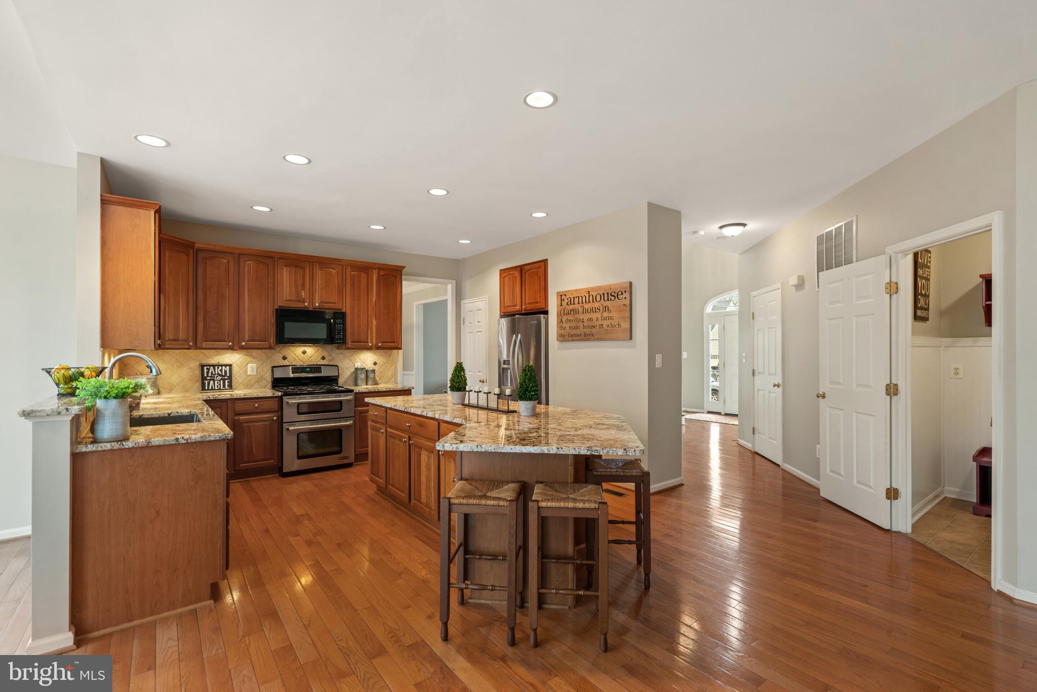 OAK VALLEY - Residential