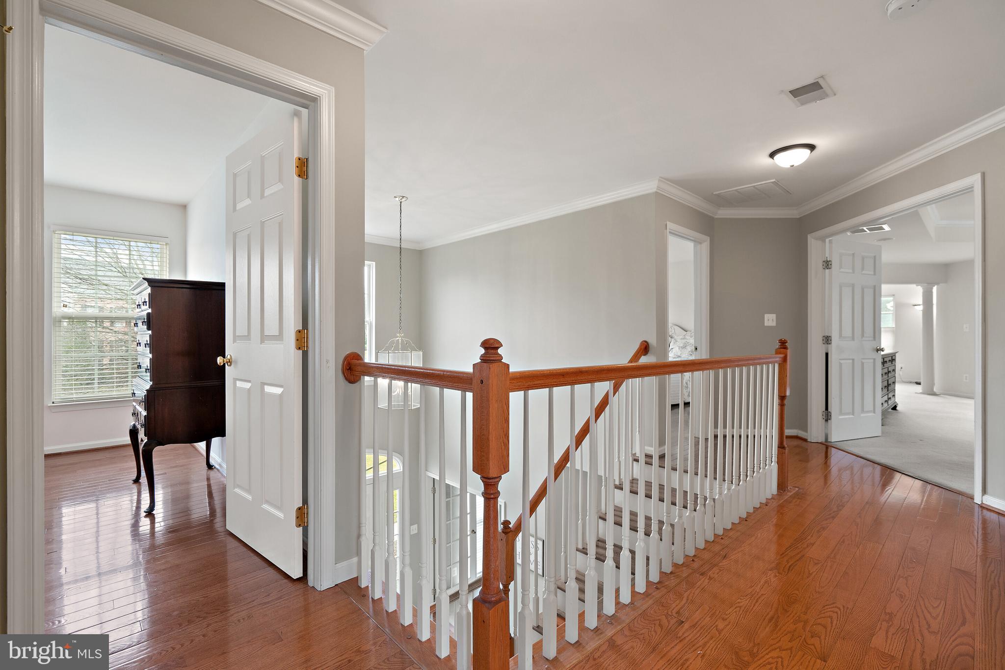 OAK VALLEY - Residential