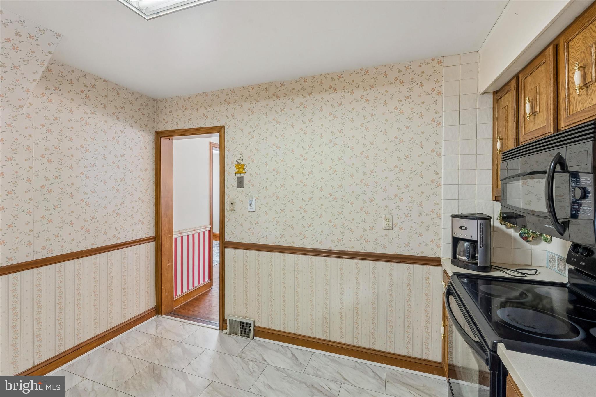 ROXBOROUGH - Residential