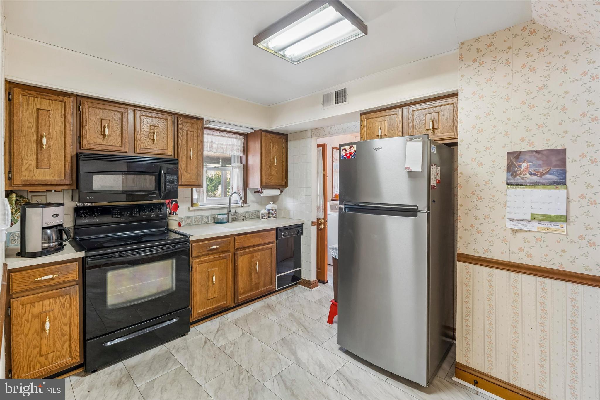 ROXBOROUGH - Residential