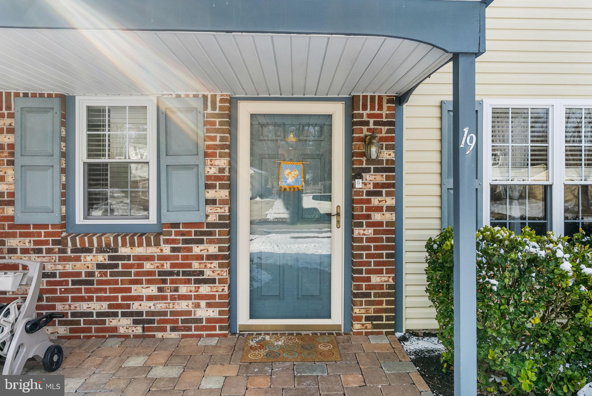 19 QUAIL HOLLOW DRIVE