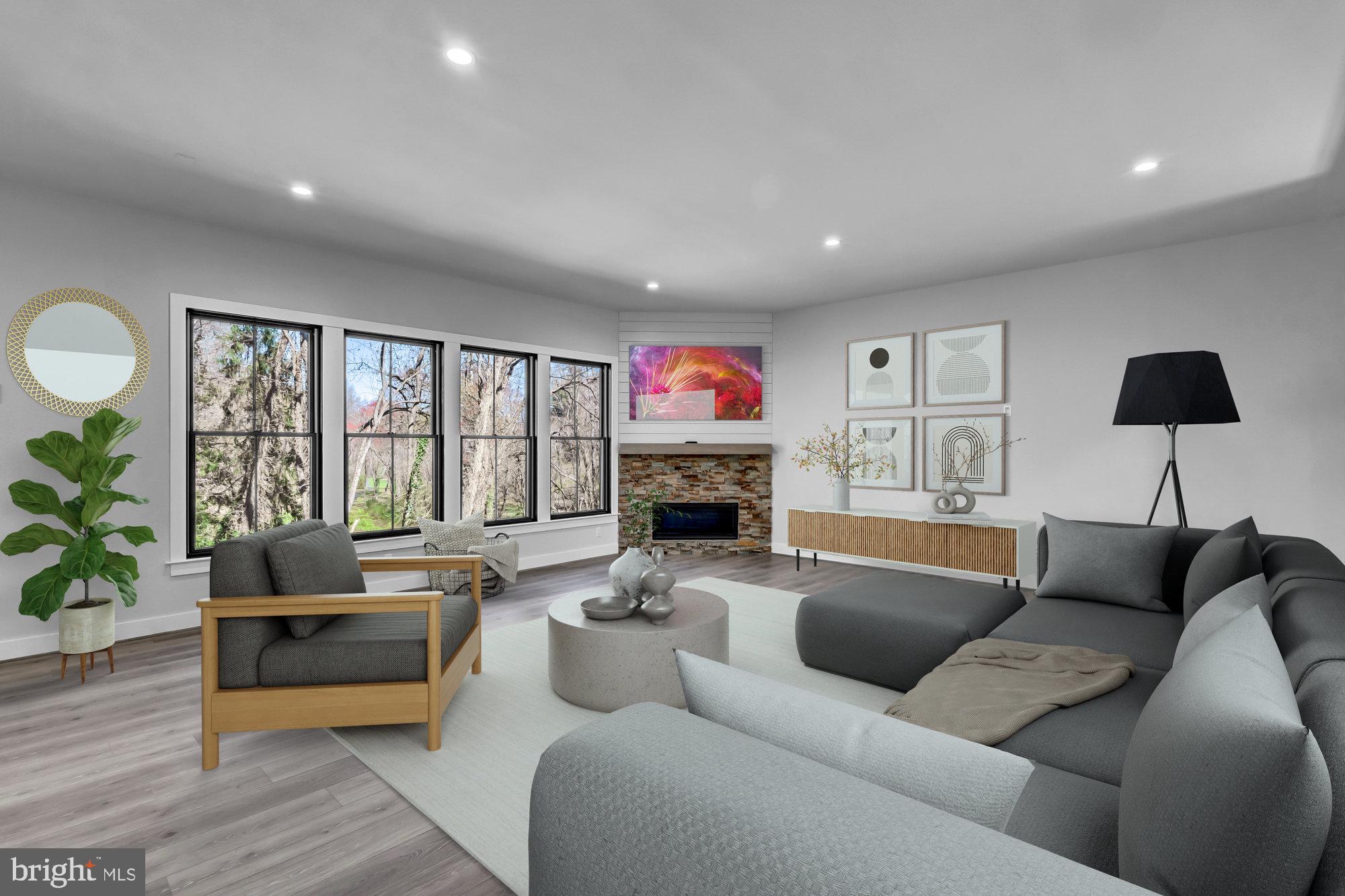 CINNAMON CREEK - Residential