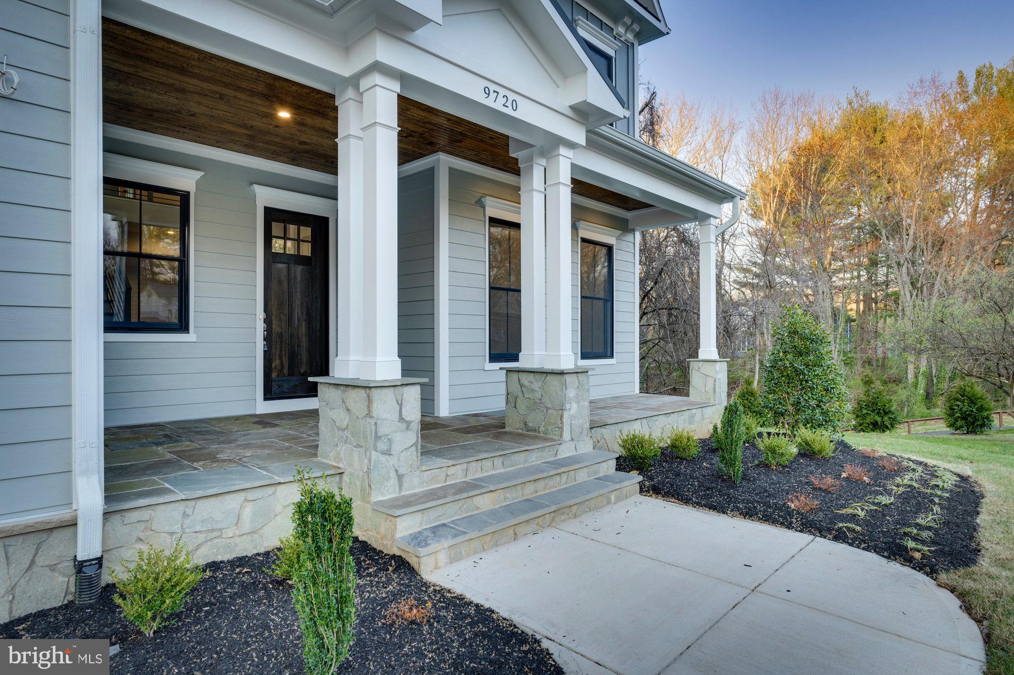 CINNAMON CREEK - Residential