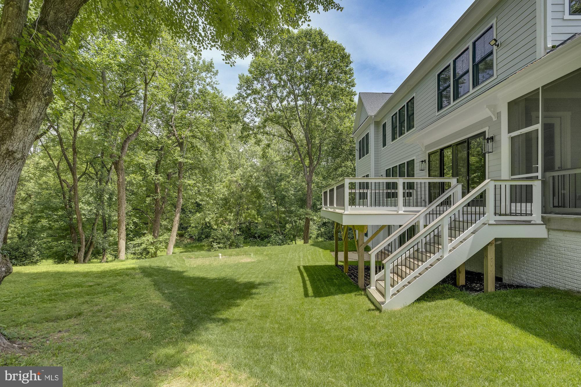 CINNAMON CREEK - Residential