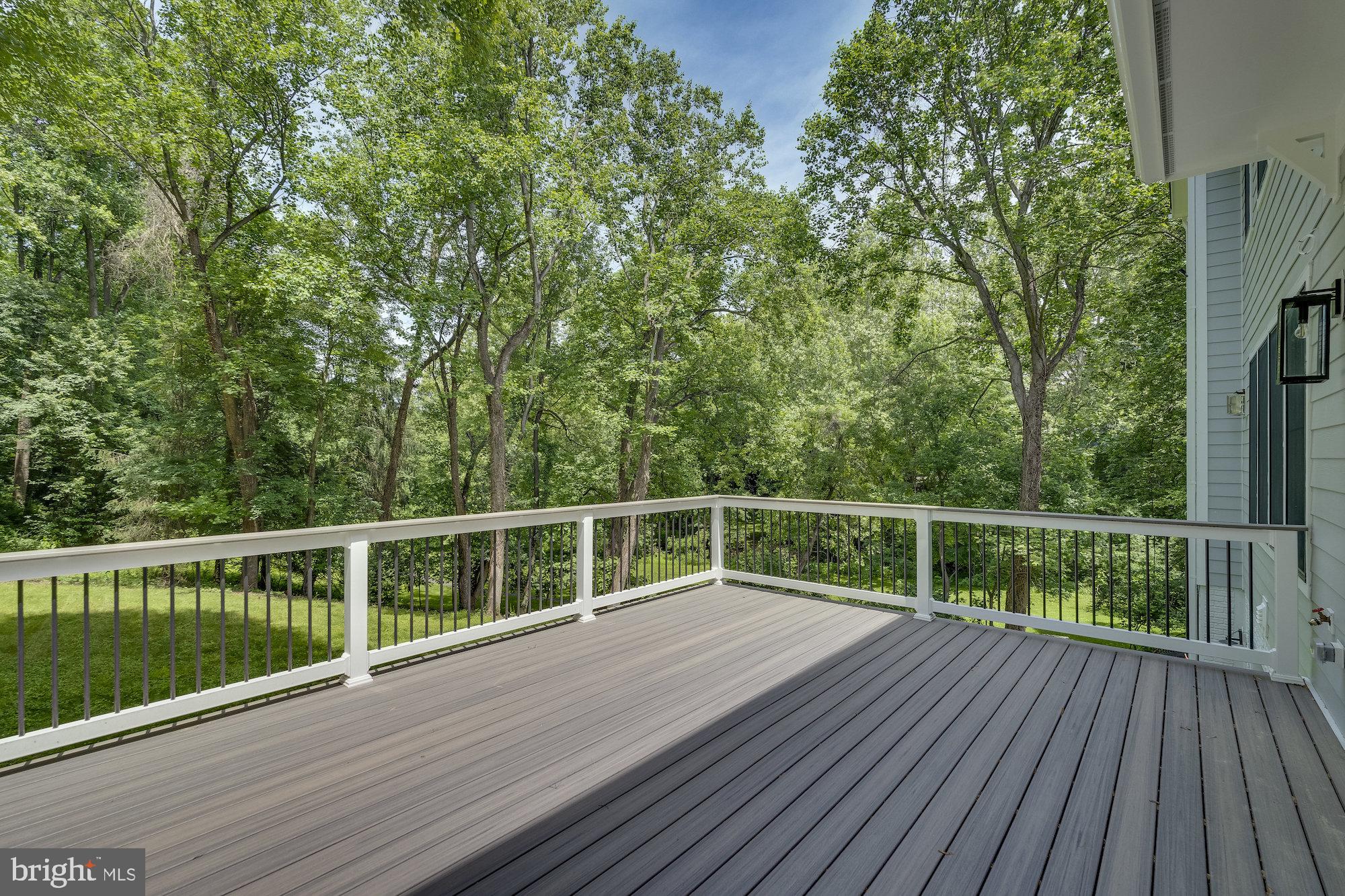 CINNAMON CREEK - Residential