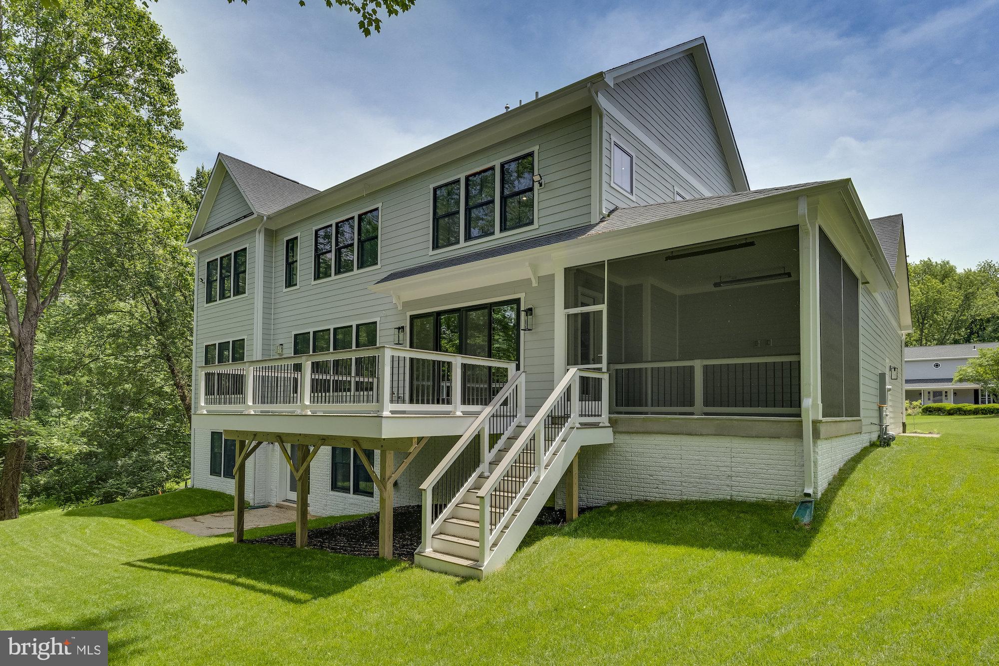 CINNAMON CREEK - Residential