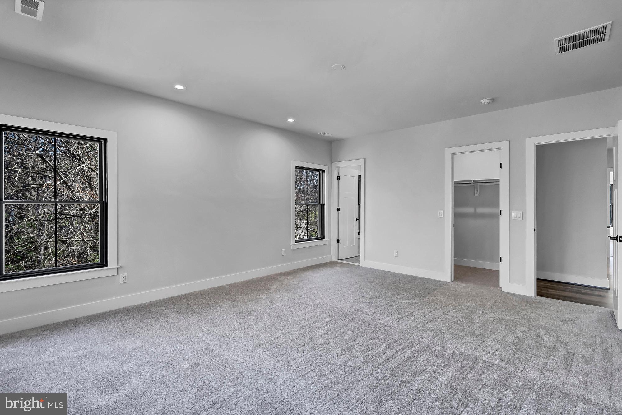 CINNAMON CREEK - Residential