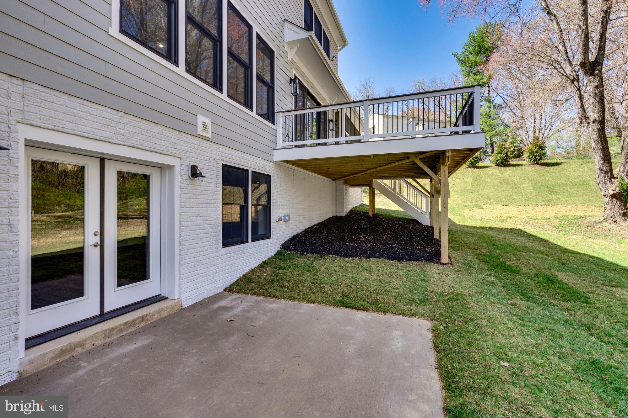 CINNAMON CREEK - Residential