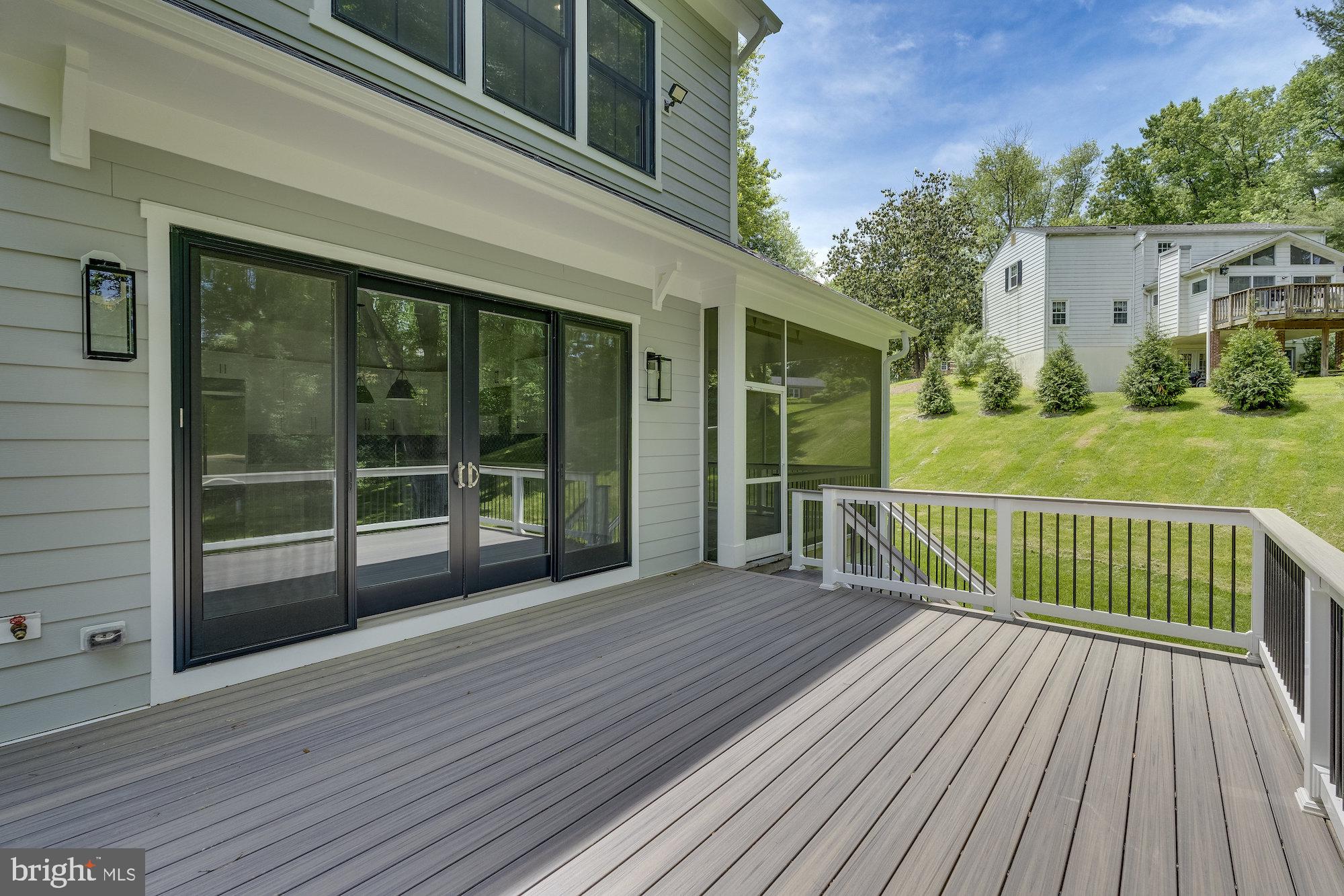 CINNAMON CREEK - Residential