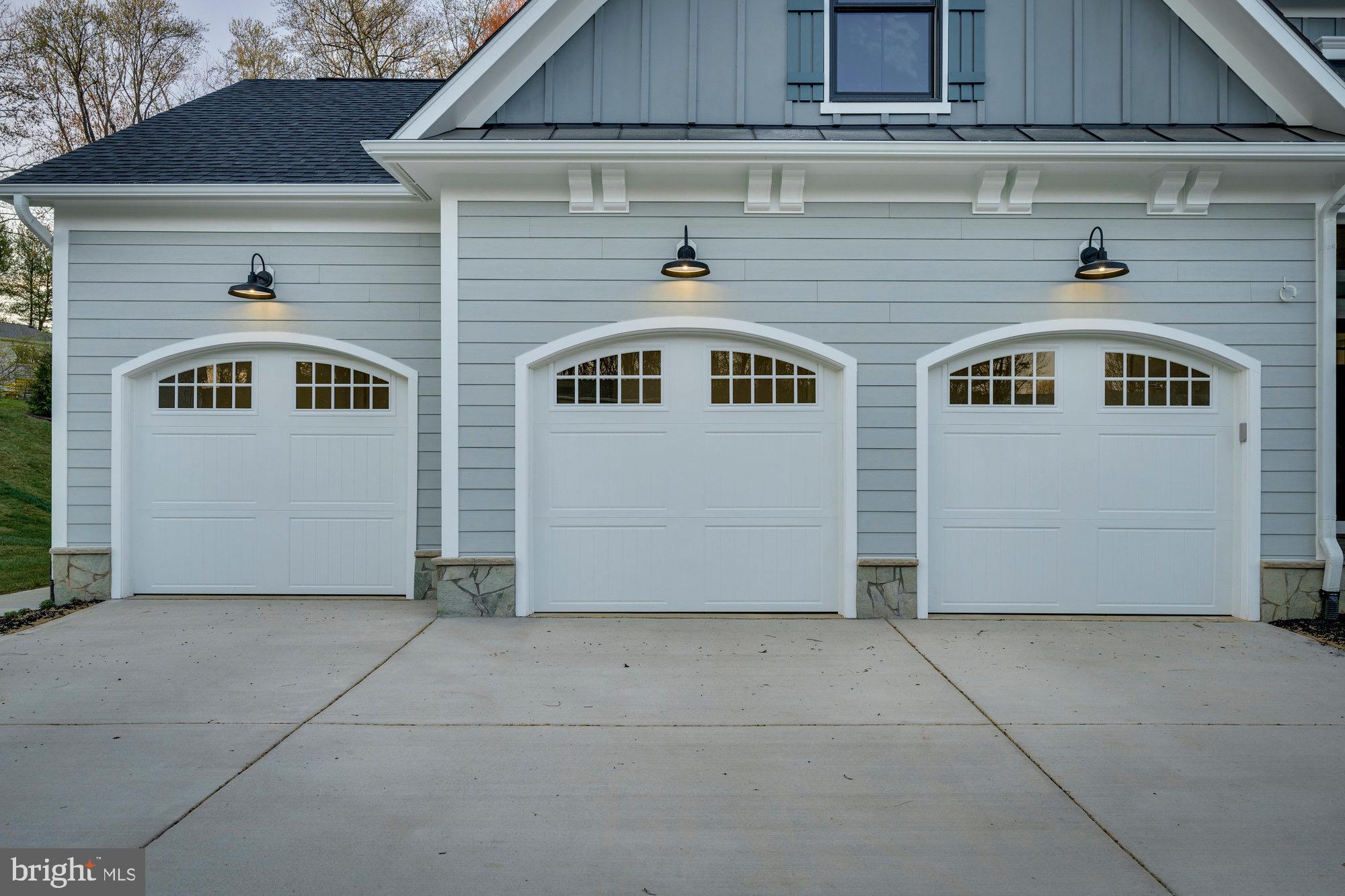 CINNAMON CREEK - Residential