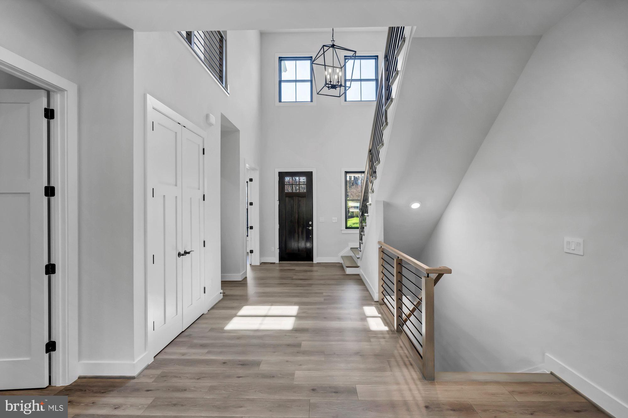 CINNAMON CREEK - Residential