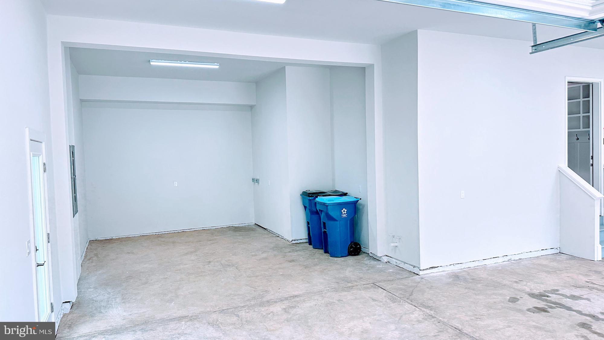 CINNAMON CREEK - Residential